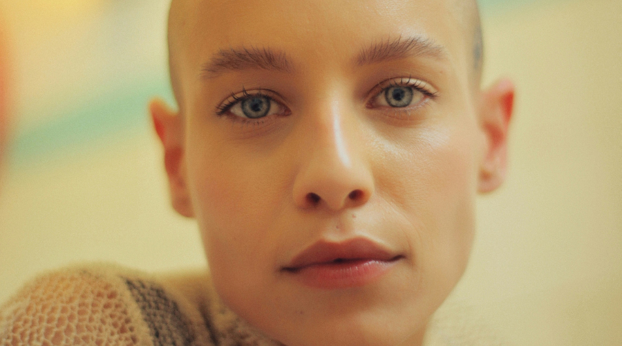 Reduce Facial Hair Naturally: Expert Insights on Fade Oils
